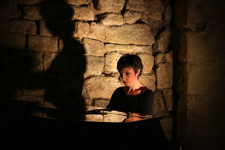 Caroline Montier chante Barbara